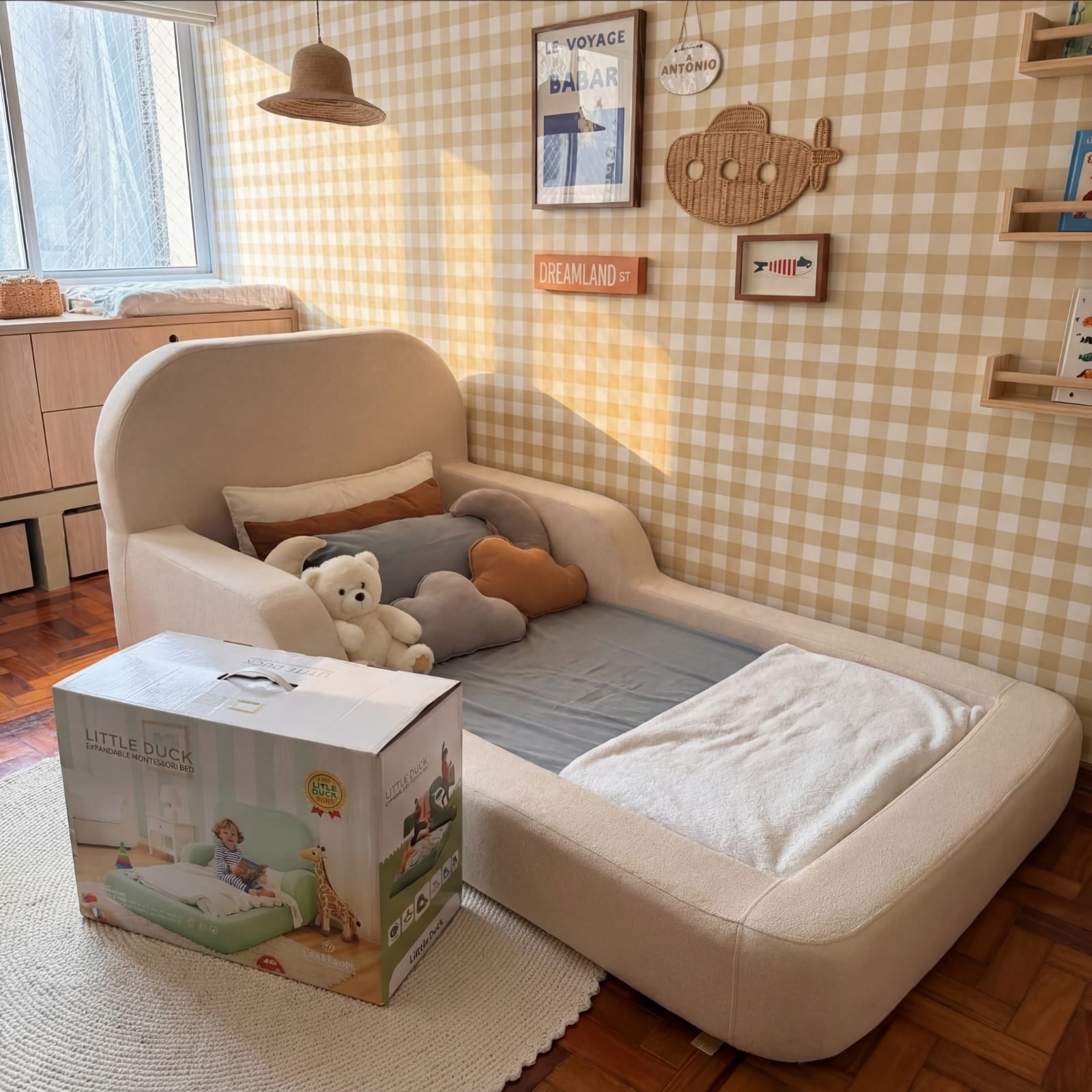 Little Duck Montessori Bed – Vanilla Linen
