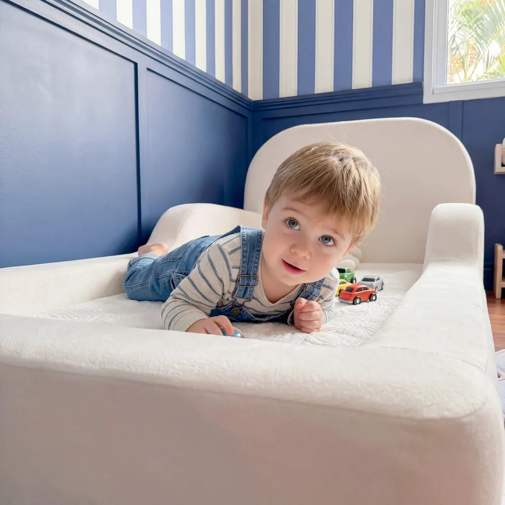 Little Duck Montessori Bed – Vanilla Linen