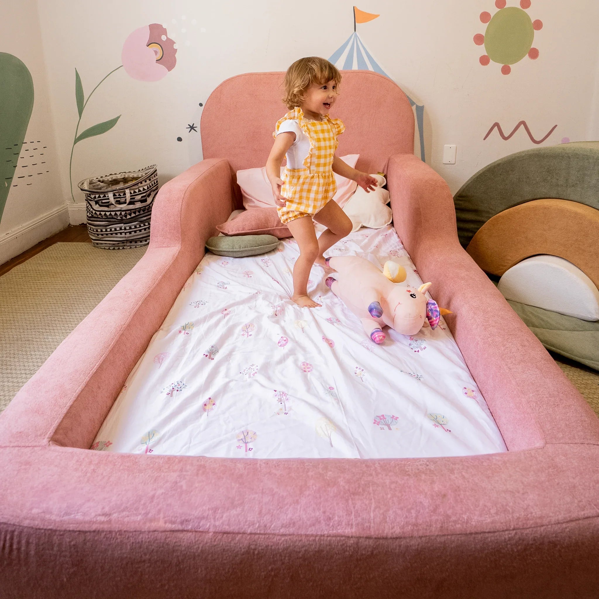 Little Duck Montessori Bed – Fairy Blossom Pink