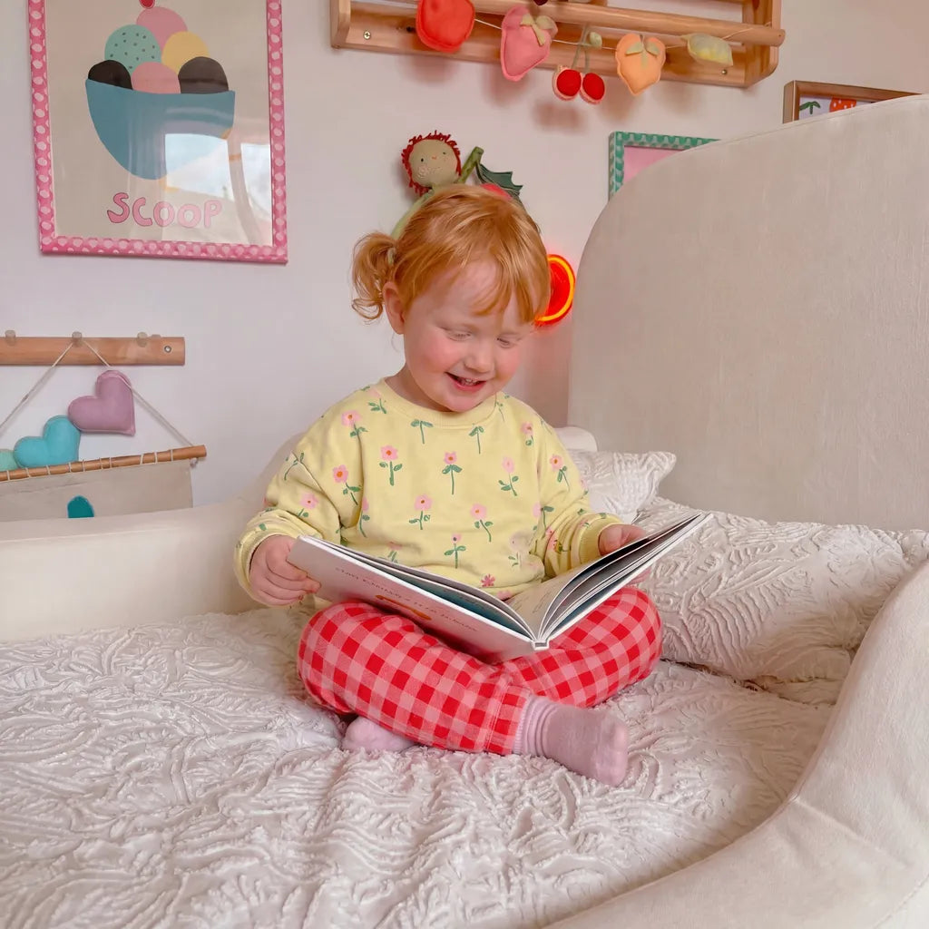 Little Duck Montessori Bed – Vanilla Linen